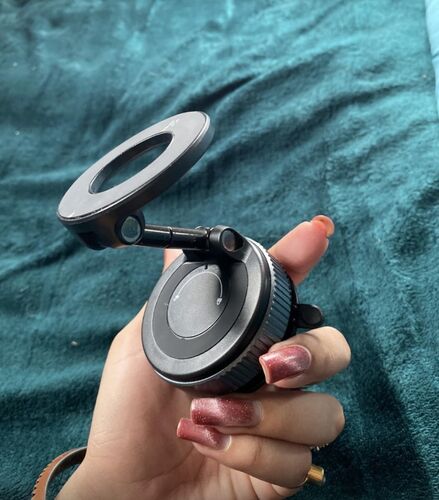 Magnetic Suction Phone Holder™